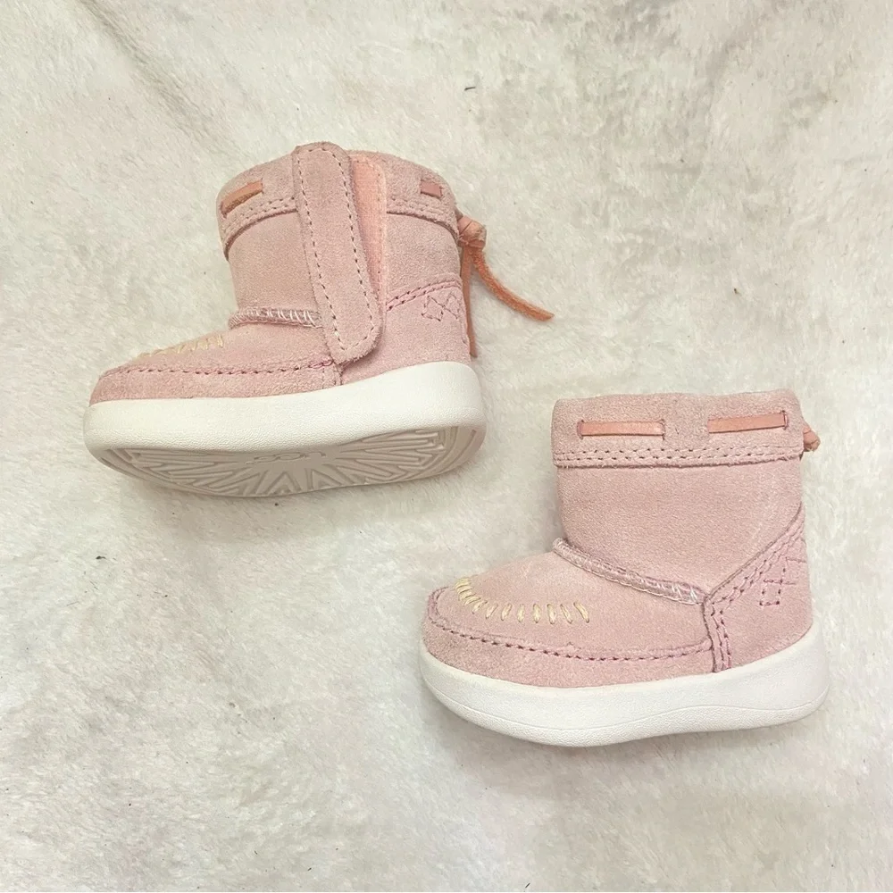 UGGs Cali Moc Campfire Baby Pink Bootie Toddlers Boots
